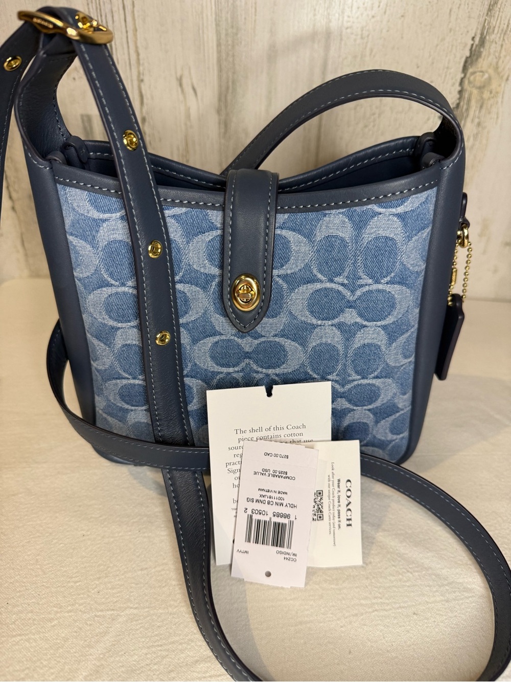 Coach Hadley Denim Bucket Bag with Navy Leather Trim 2025 CCZ44